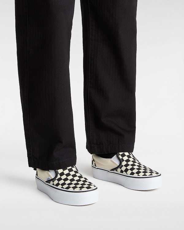 Black / White Women Vans Checkerboard Classic Slip-On Platform Shoes NZ | VN4528079